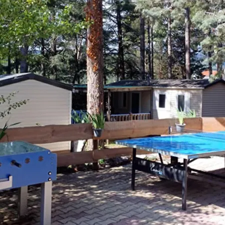 Mobil-home Avec Terrasse Pour 4 Pers. - Api-1-52-1601 Campingplatz *