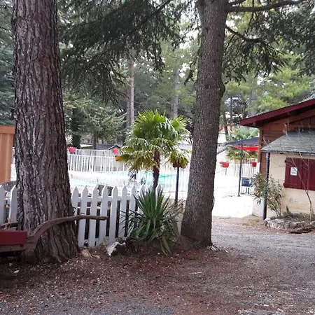 Mobil-home Avec Terrasse Pour 4 Pers. - Api-1-52-1601 * Sournia