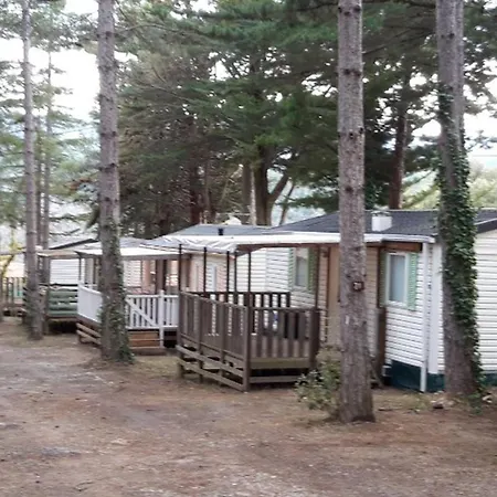 Campingplatz Mobil-home Avec Terrasse Pour 4 Pers. - Api-1-52-1601